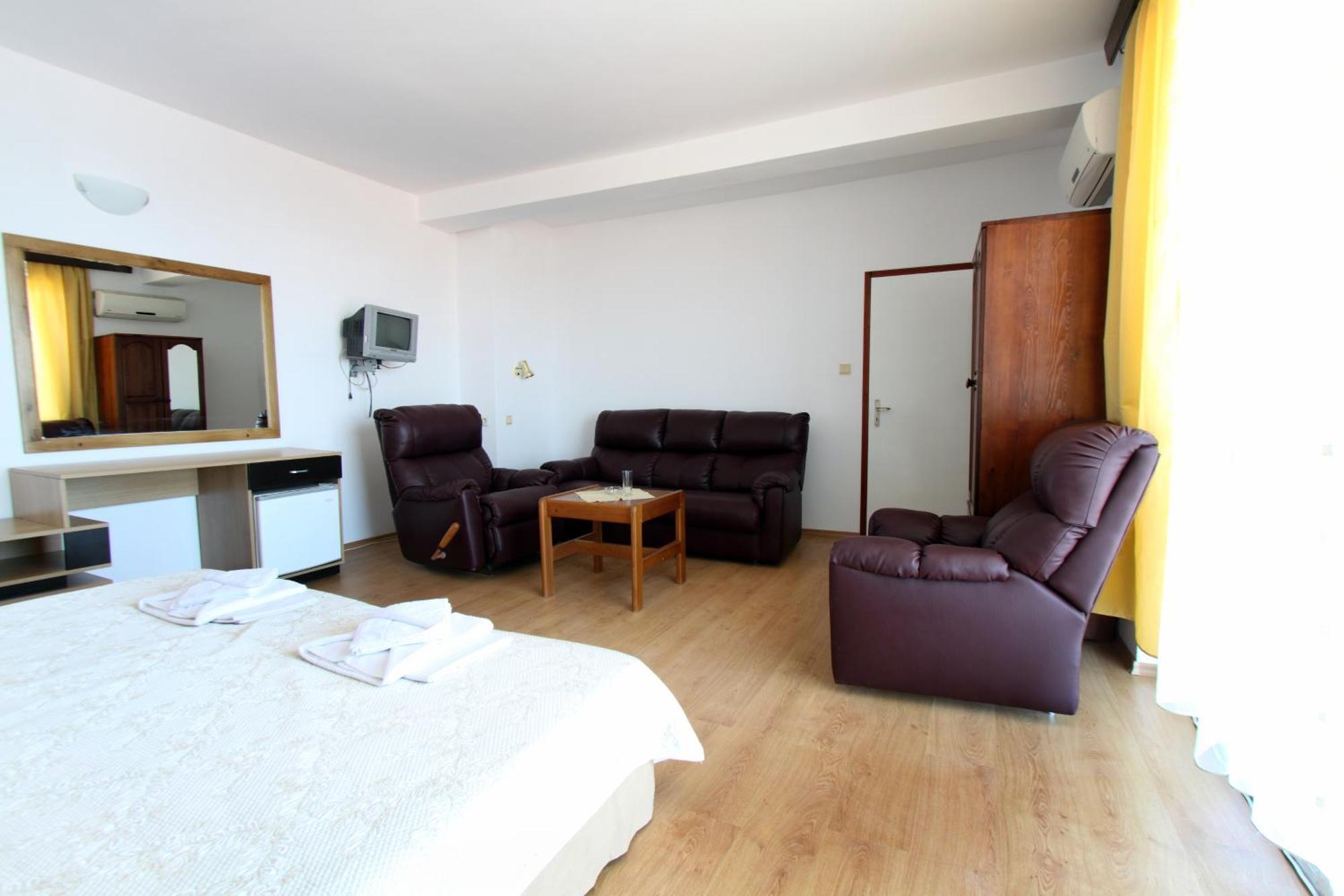 Family Hotel Verona Sozopol Eksteriør billede
