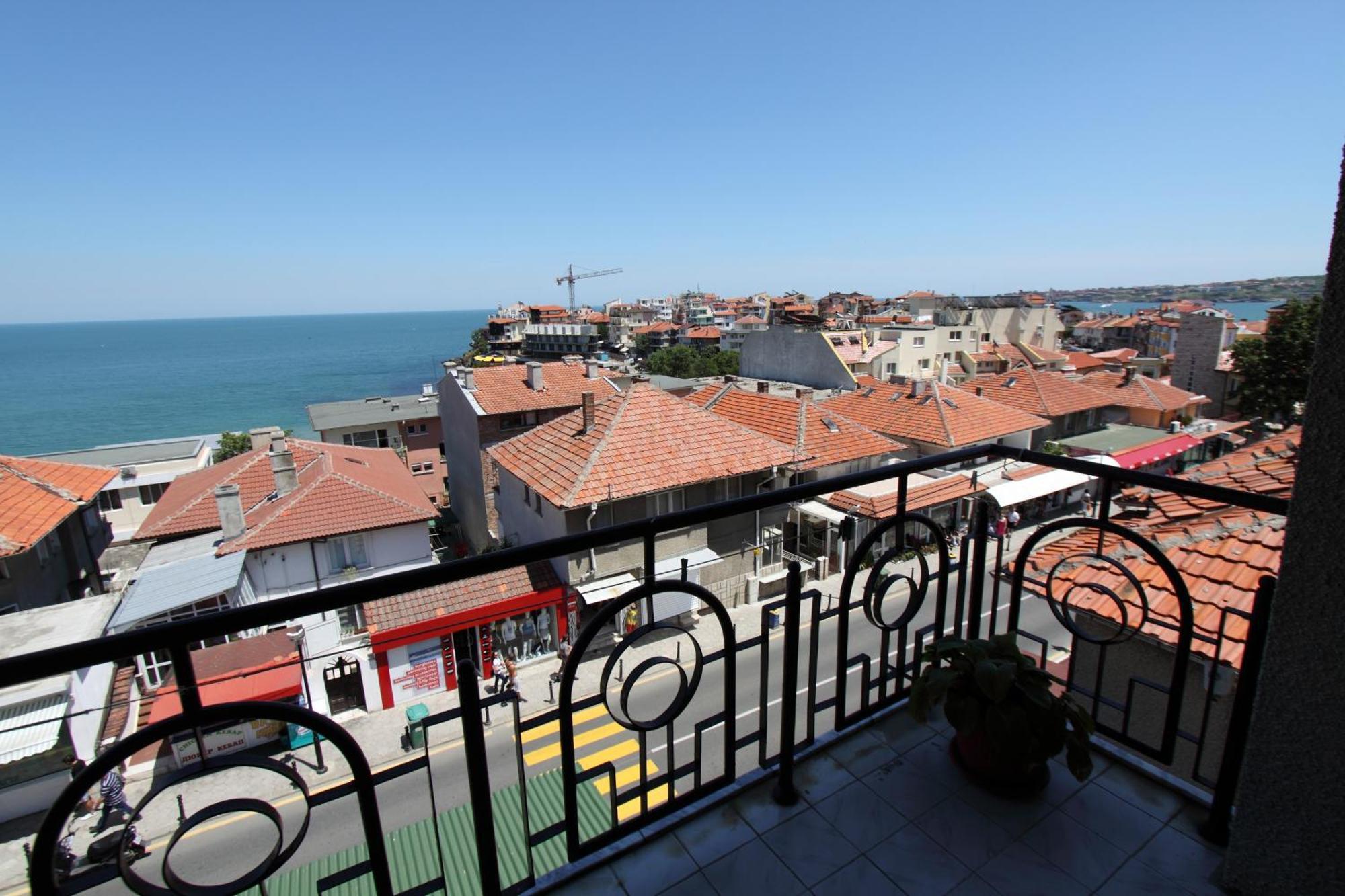 Family Hotel Verona Sozopol Eksteriør billede
