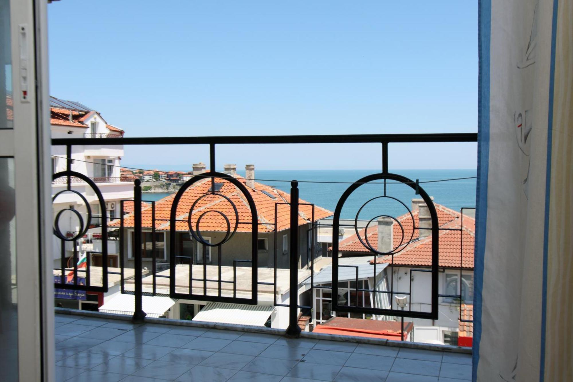 Family Hotel Verona Sozopol Eksteriør billede
