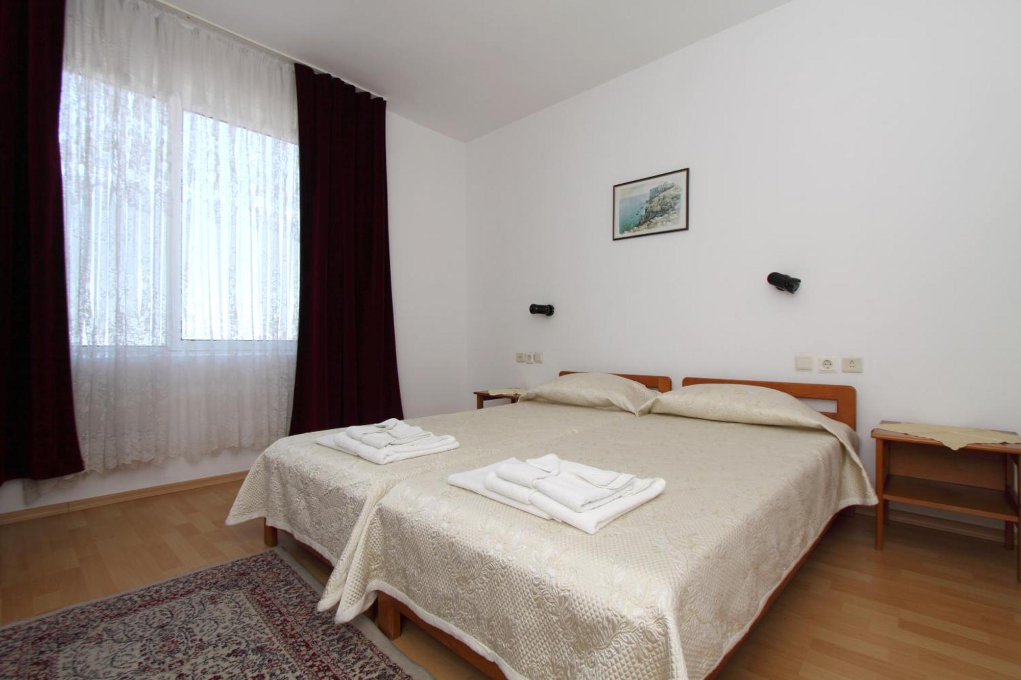 Family Hotel Verona Sozopol Eksteriør billede